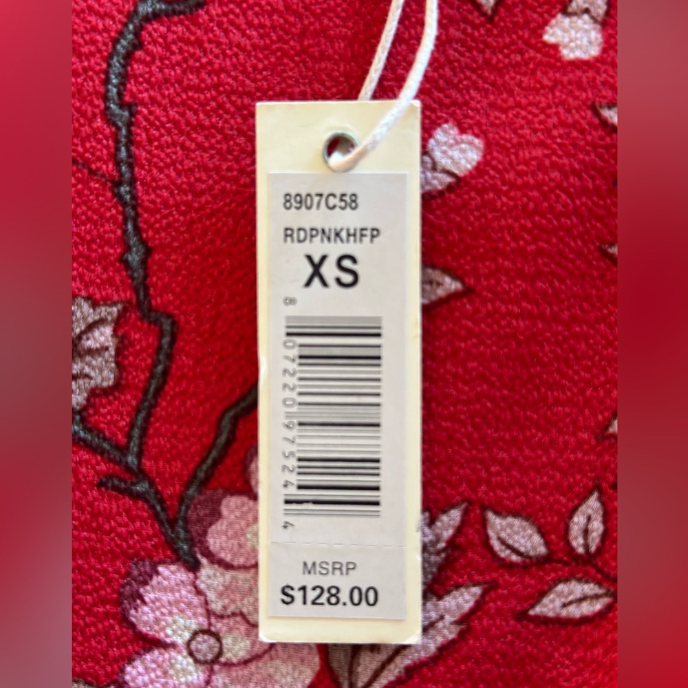 Max Studio Red Floral Wrap Dress - Picture 8 of 9